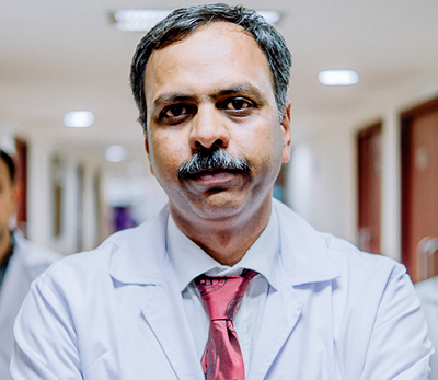 Highly skilled Team of Head and Neck surgeons, Medical and Radiation oncologist, Dentist or Maxillofacial Surgeon, Oral Surgeon, Reconstructive Surgeon, Nutritionists, social worker etc. 