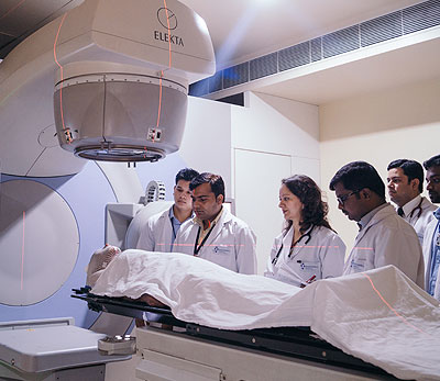 Most-advanced treatment options for Gastrointestinal Cancerincluding Intensity-Modulated Radiotherapy (IMRT), Image-Guided Radiotherapy (IGRT) and Stereotactic Body Radiosurgery (SRS).